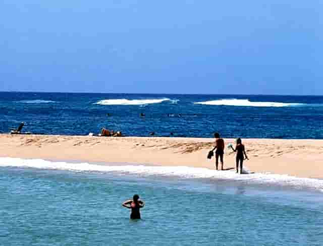 上午太阳高照现在有暴雨吗